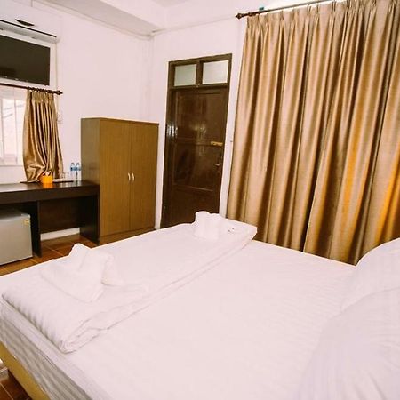 Green Box Capsule Hostel & Hotel Vientiane Bagian luar foto