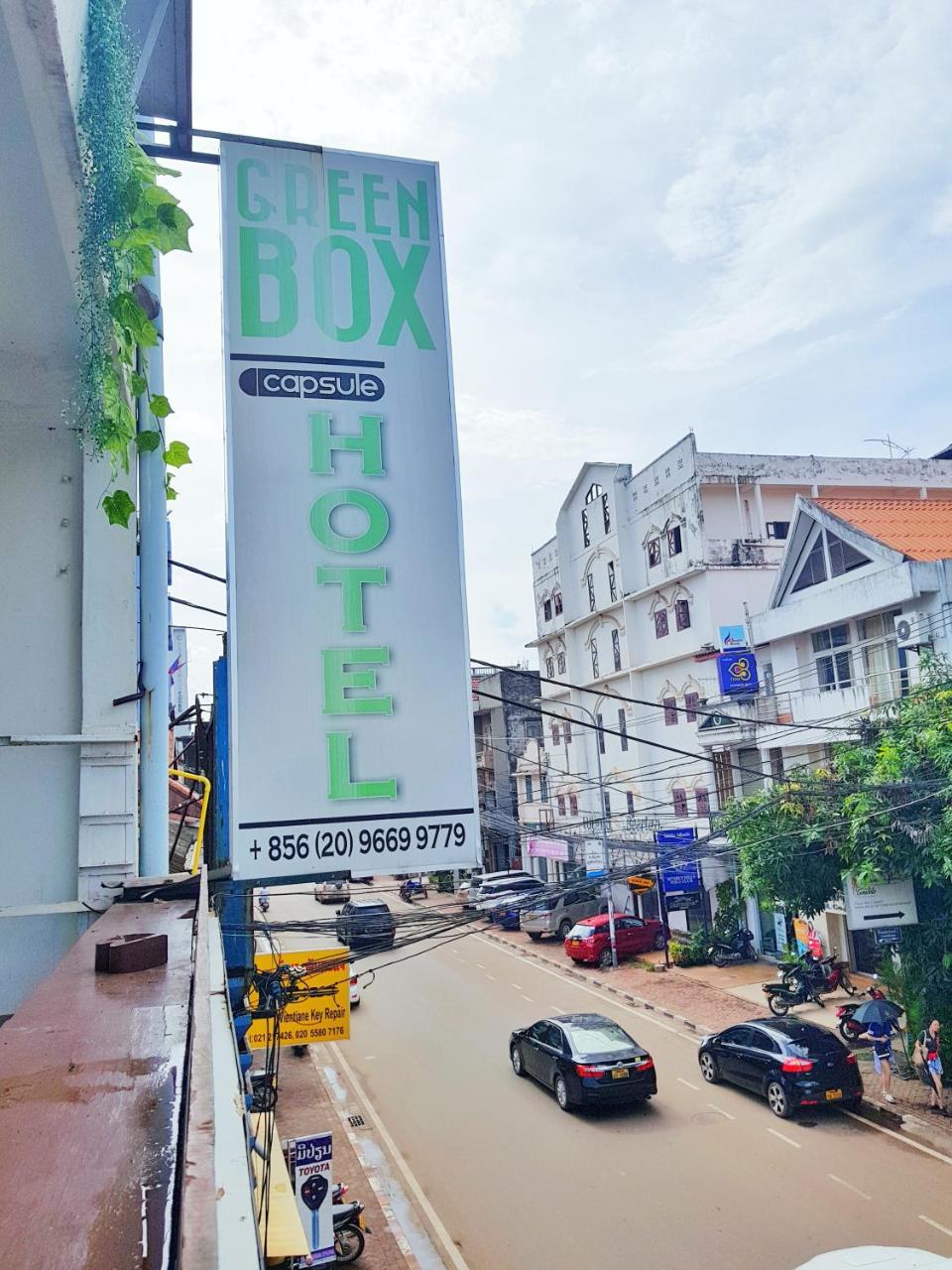 Green Box Capsule Hostel & Hotel Vientiane Bagian luar foto